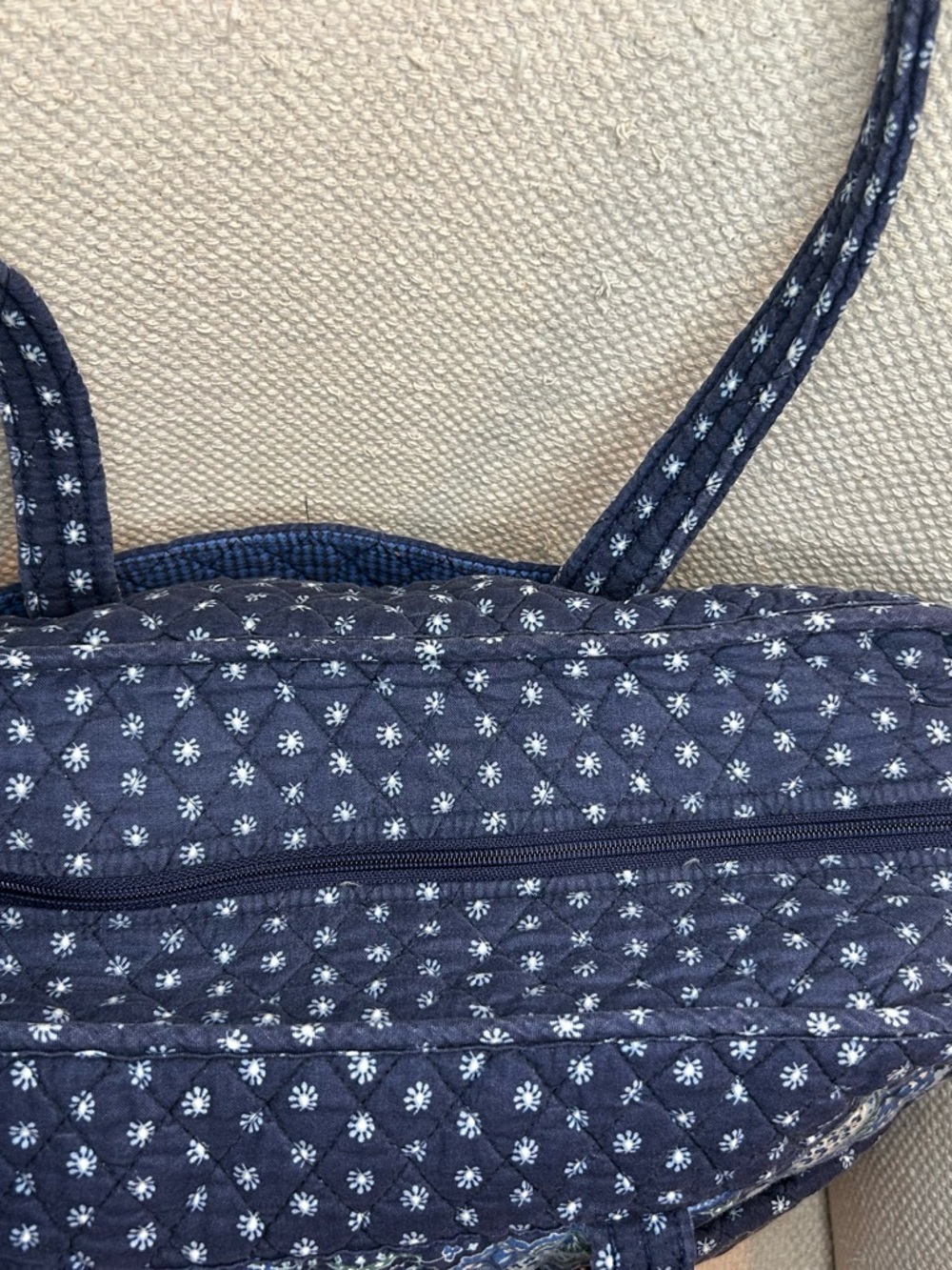 Vera Bradley Quilted Seaport Navy Paisley Diaper bag - Picture 5 of 11